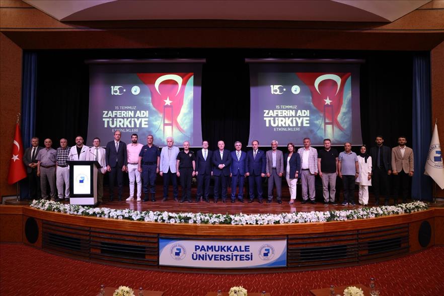 paude-15-temmuz-zaferin-adi-turkiye-paneli-duzenlendi