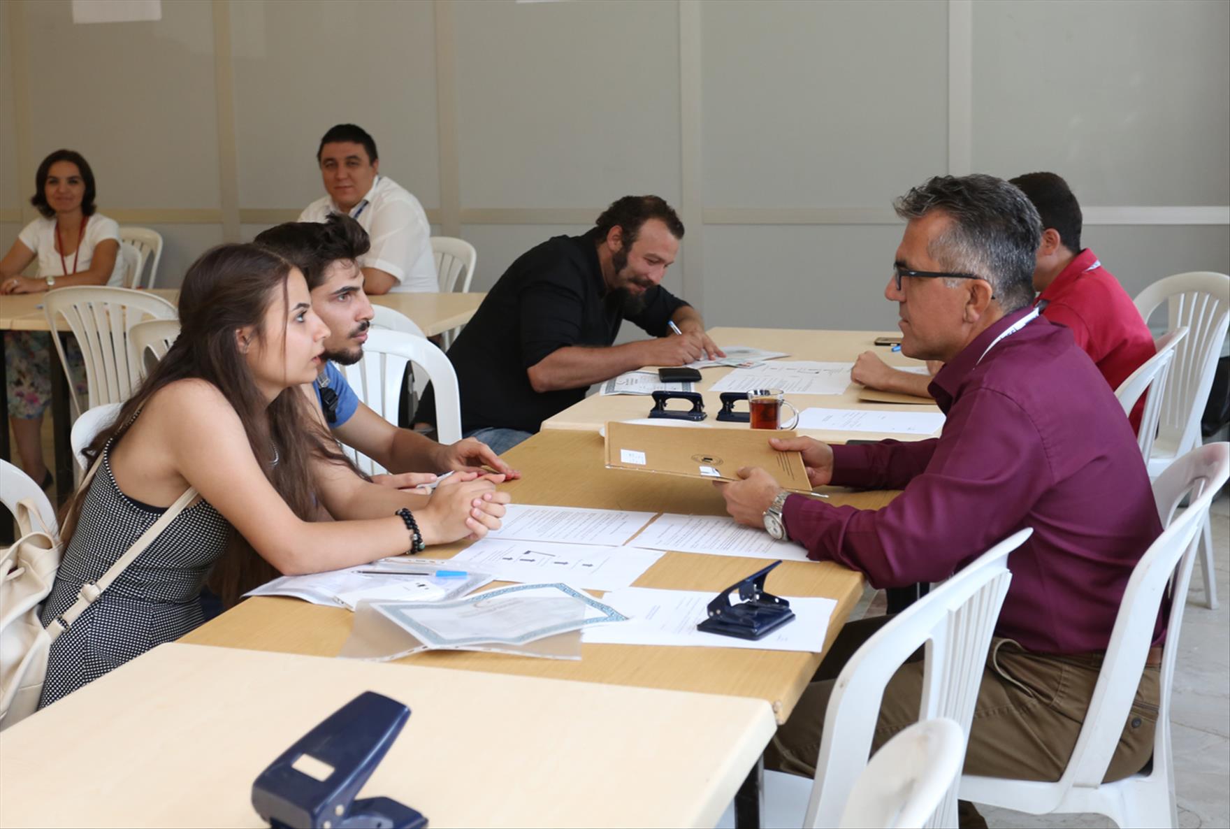 Pamukkale Üniversitesi Yeni Öğrencileri Çiçekle Karşılıyor 3. resim